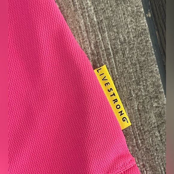 🩷NIKE GOLF Dri-Fit Women’s Hot Pink Shirt Size M🩷 - Picture 6 of 9